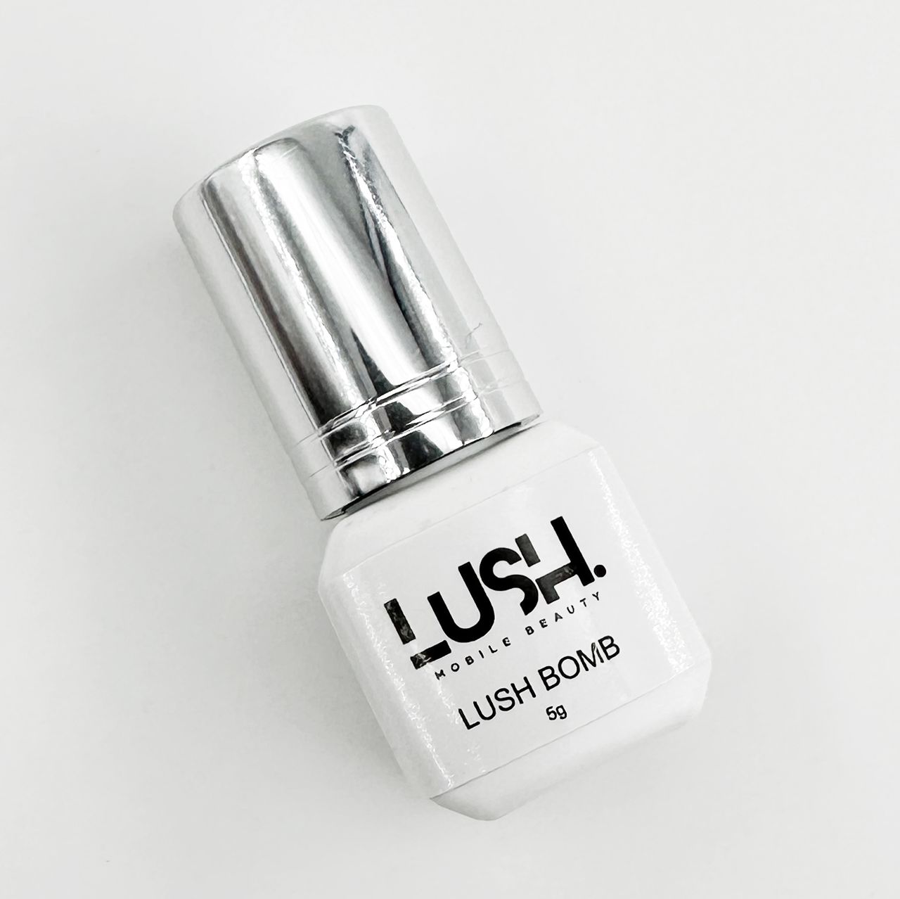 Lush. Bomb Lash Adhesive